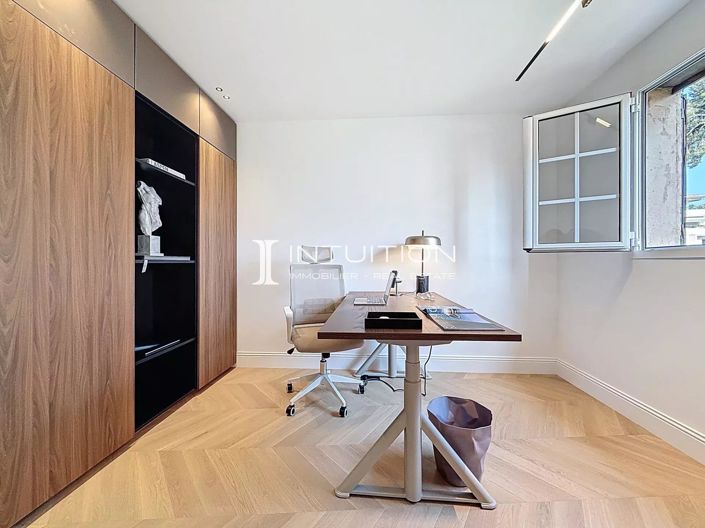 Image No.12-Appartement de 2 chambres à vendre à Saint-Laurent-du-Var