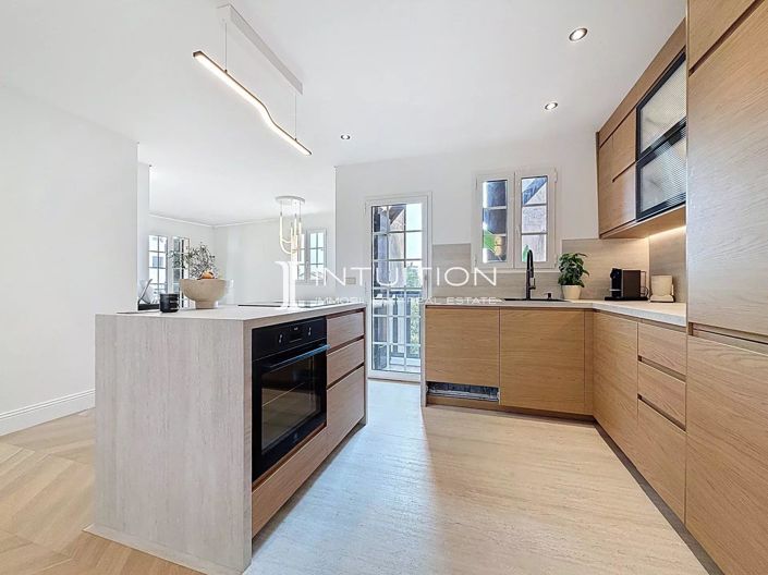 Image No.6-Appartement de 2 chambres à vendre à Saint-Laurent-du-Var