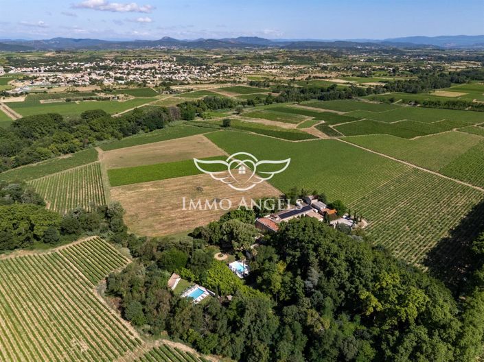 Image No.24-24 Bed Property for sale