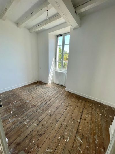 Image No.10-4 Bed House for sale