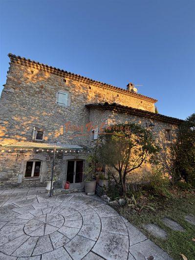 Image No.7-8 Bed House for sale