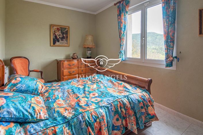 Image No.4-Maison de 4 chambres à vendre à Saint-Paul-le-Jeune