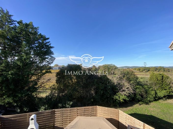 Image No.20-7 Bed House for sale