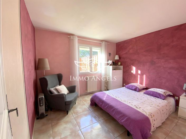 Image No.9-7 Bed House for sale