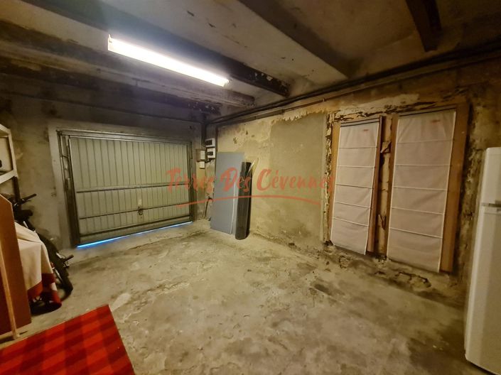 Image No.11-4 Bed House for sale