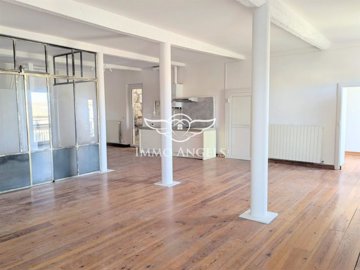 1 - Herault, Apartment