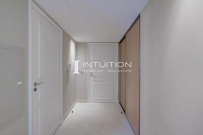 Image No.17-Appartement de 2 chambres à vendre à Cannes