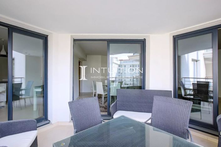 Image No.19-Appartement de 2 chambres à vendre à Cannes