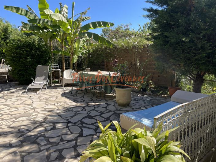 Image No.10-4 Bed House for sale