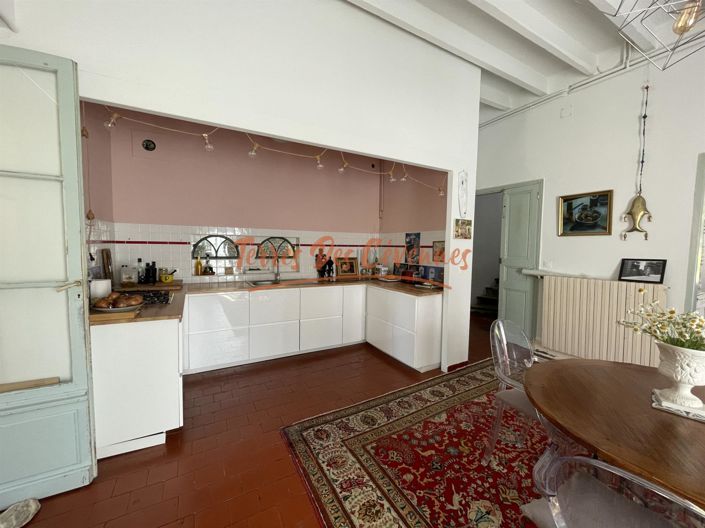 Image No.3-4 Bed House for sale