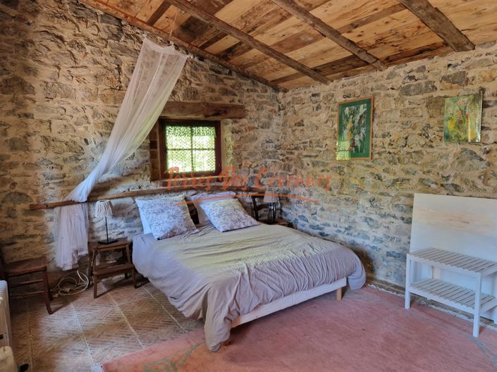 Image No.14-3 Bed House for sale