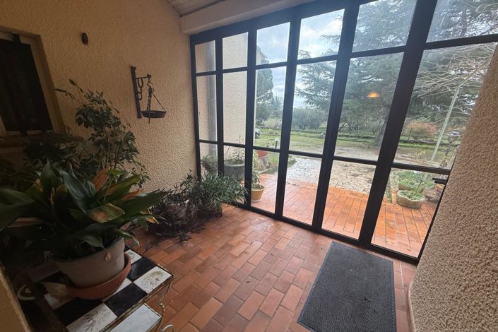 Image No.5-4 Bed House for sale