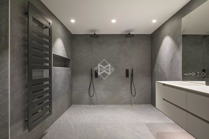 Image No.15-5 Bed House for sale