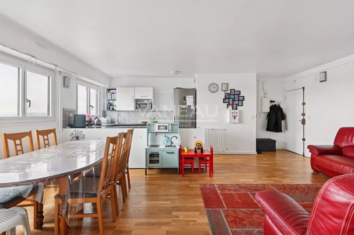 Image No.3-3 Bed Apartment for sale