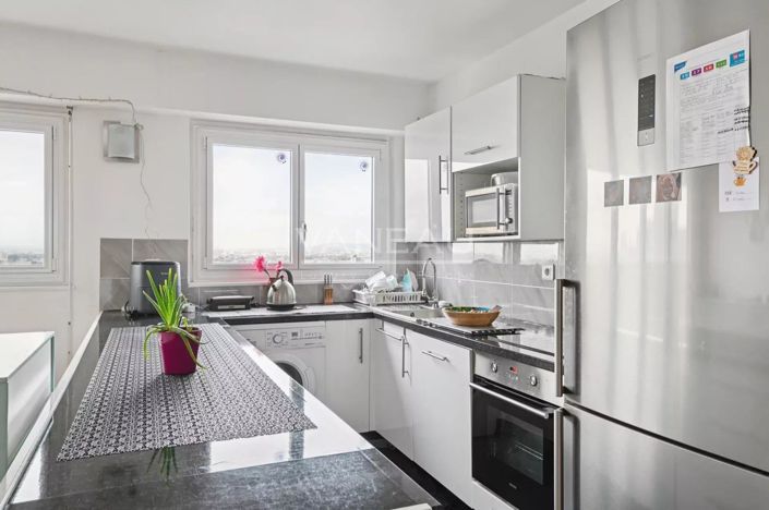 Image No.4-3 Bed Apartment for sale