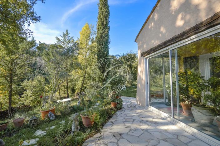 Image No.13-2 Bed House for sale