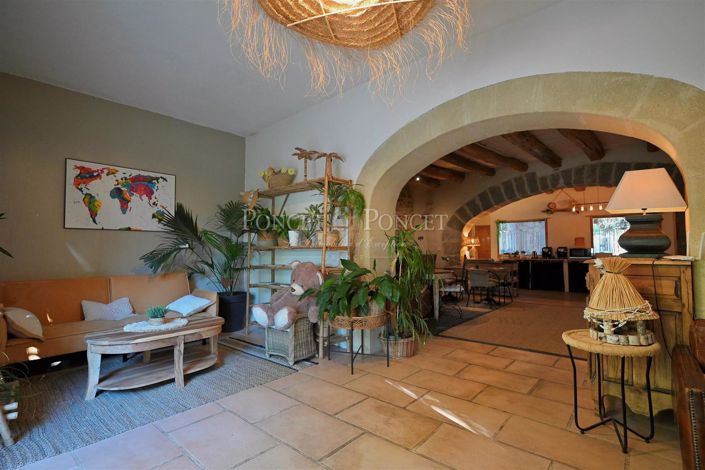 Image No.11-7 Bed House for sale