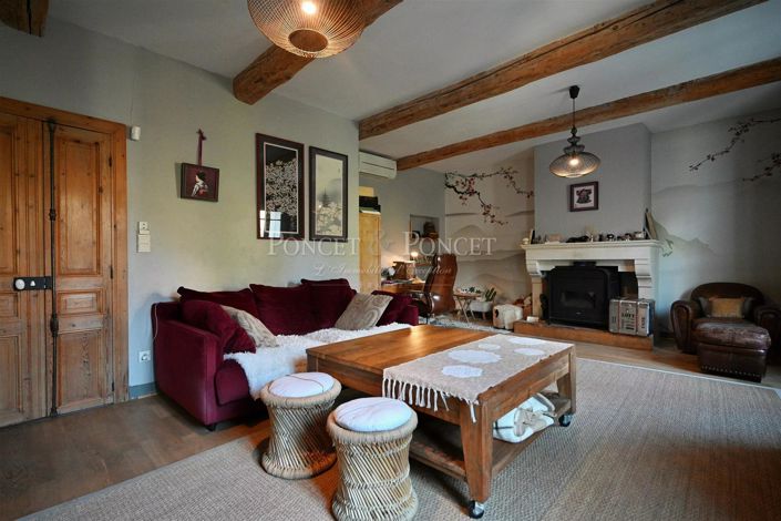 Image No.21-7 Bed House for sale