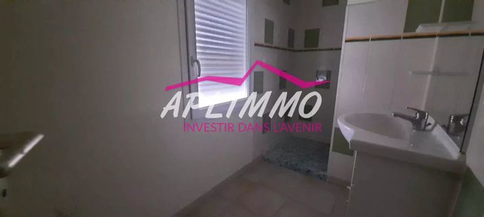 Image No.7-3 Bed House for sale