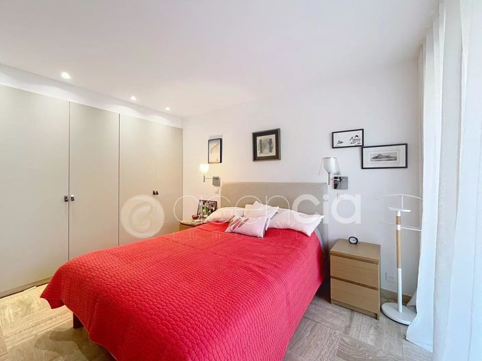 Image No.8-3 Bed Apartment for sale