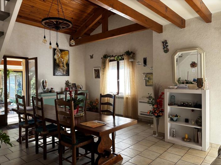 Image No.3-4 Bed House for sale