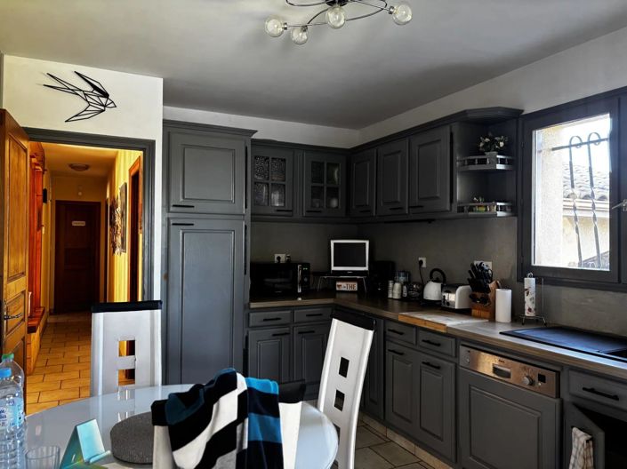 Image No.5-4 Bed House for sale