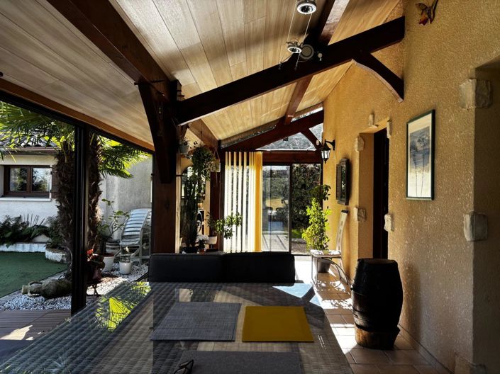 Image No.6-4 Bed House for sale