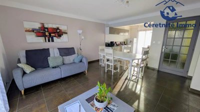 1 - Saint-Jean-Pla-de-Corts, House