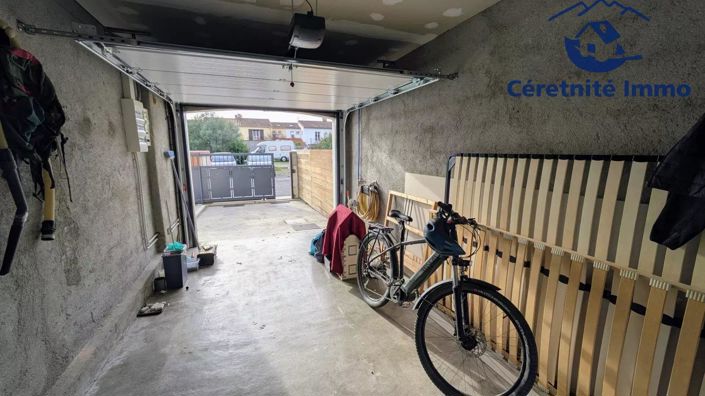 Image No.18-3 Bed House for sale