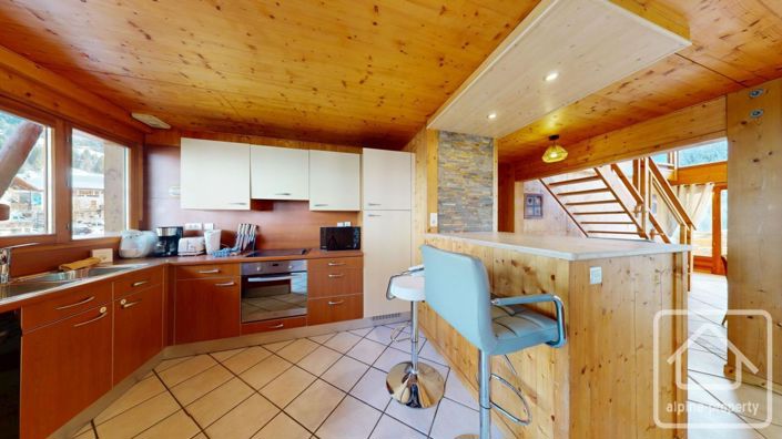 Image No.14-5 Bed Apartment for sale