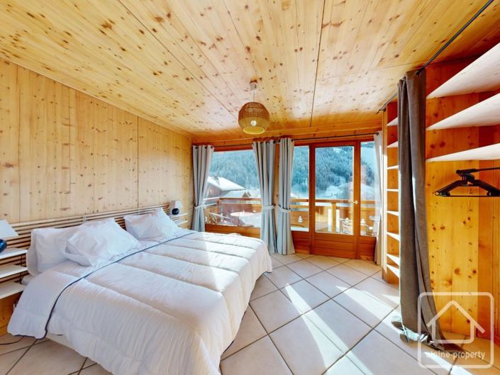 Image No.2-5 Bed Apartment for sale