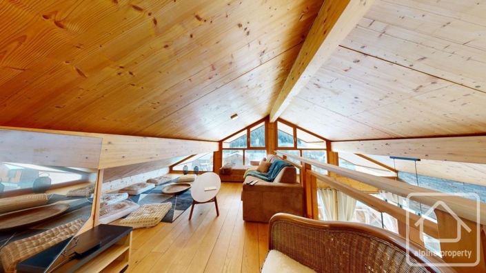 Image No.25-5 Bed Apartment for sale