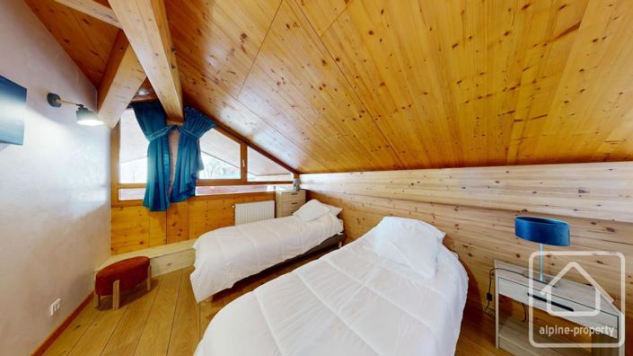 Image No.26-5 Bed Apartment for sale