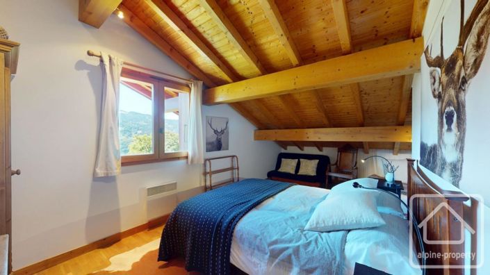 Image No.33-7 Bed Property for sale