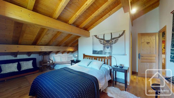 Image No.34-7 Bed Property for sale