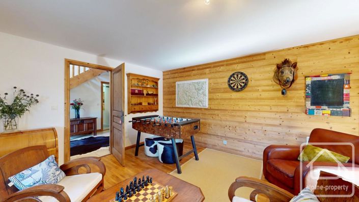 Image No.45-7 Bed Property for sale