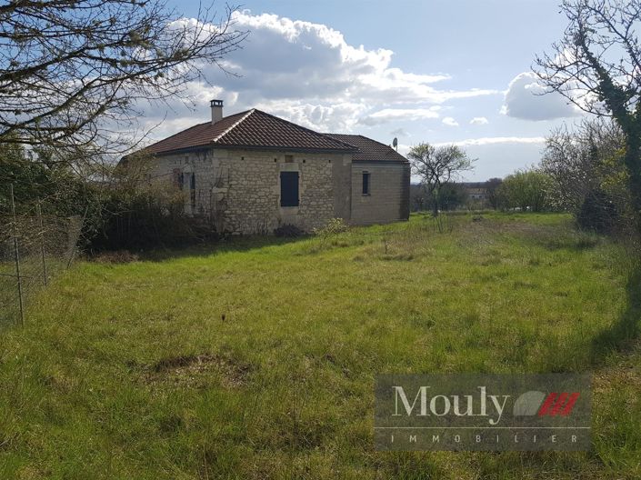 Image No.11-3 Bed House for sale