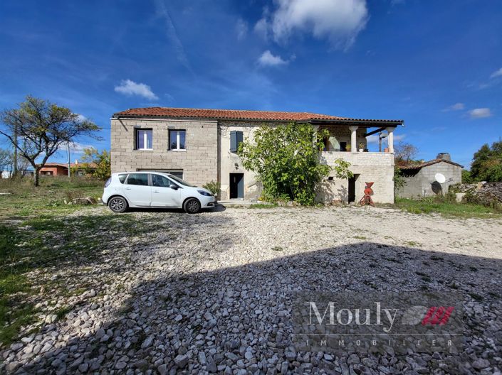 Image No.8-3 Bed House for sale