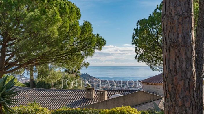 Image No.5-5 Bed House for sale