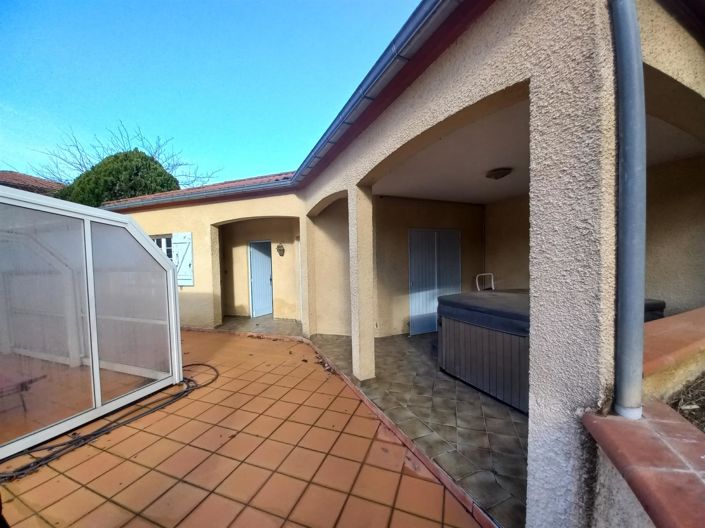 Image No.16-4 Bed House for sale