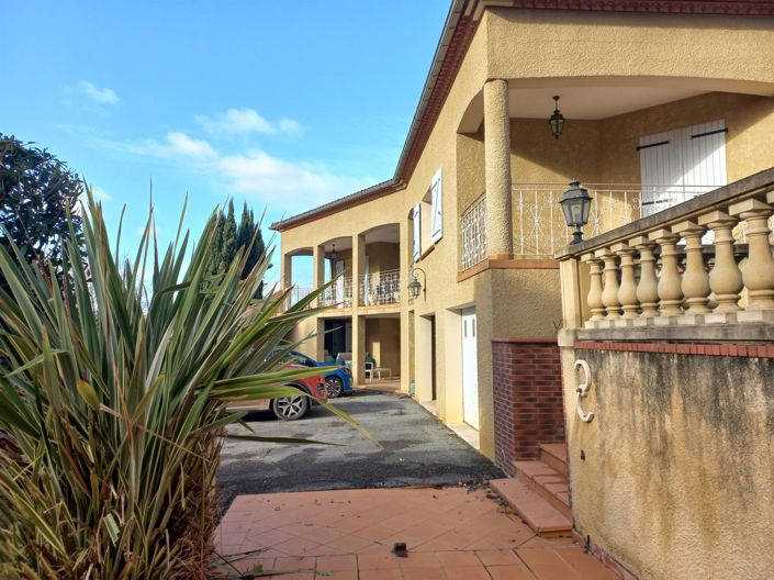 Image No.5-4 Bed House for sale