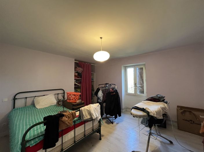 Image No.15-4 Bed House for sale