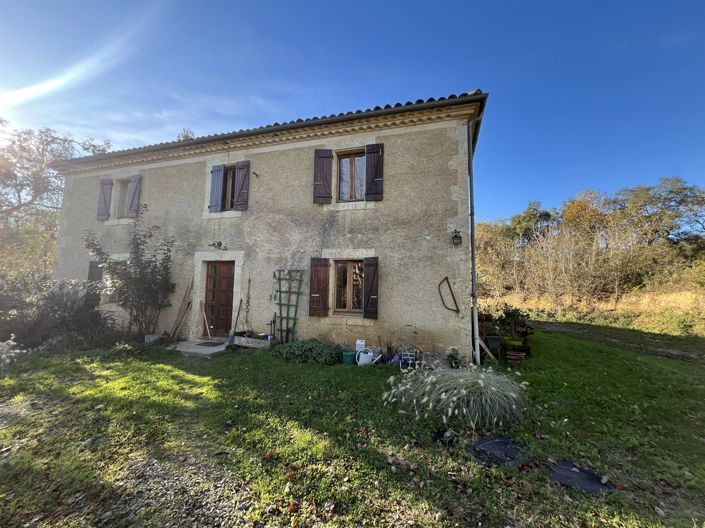 Image No.2-4 Bed House for sale