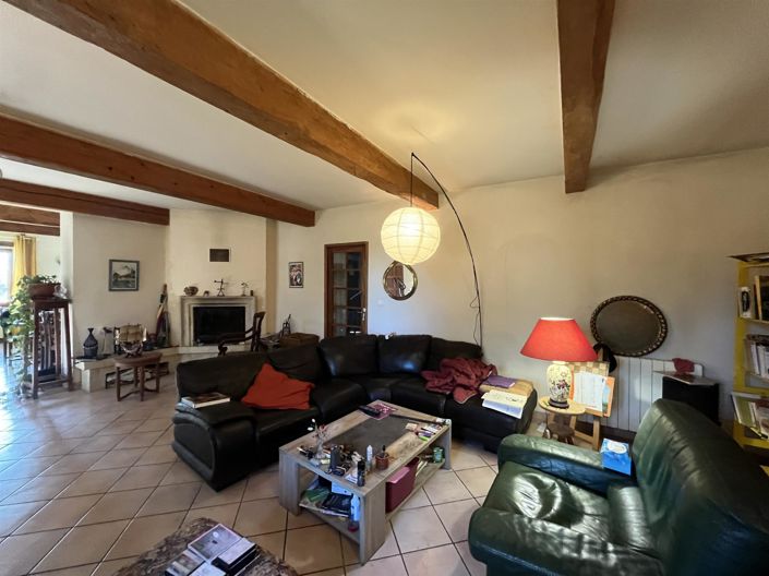 Image No.3-4 Bed House for sale