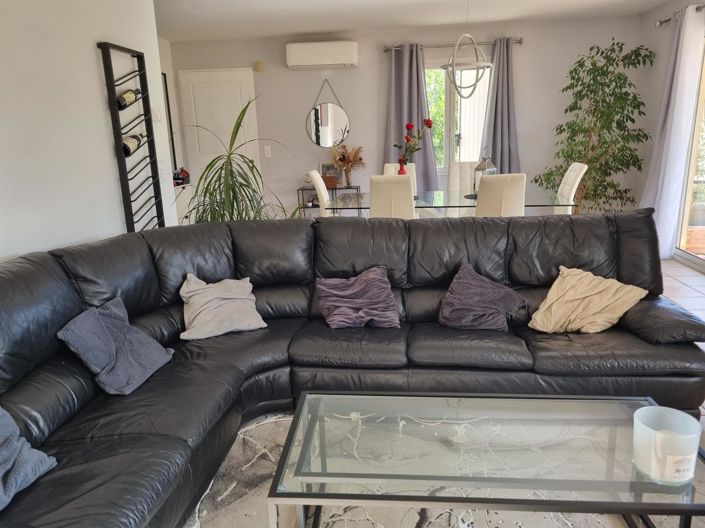 Image No.12-3 Bed House for sale