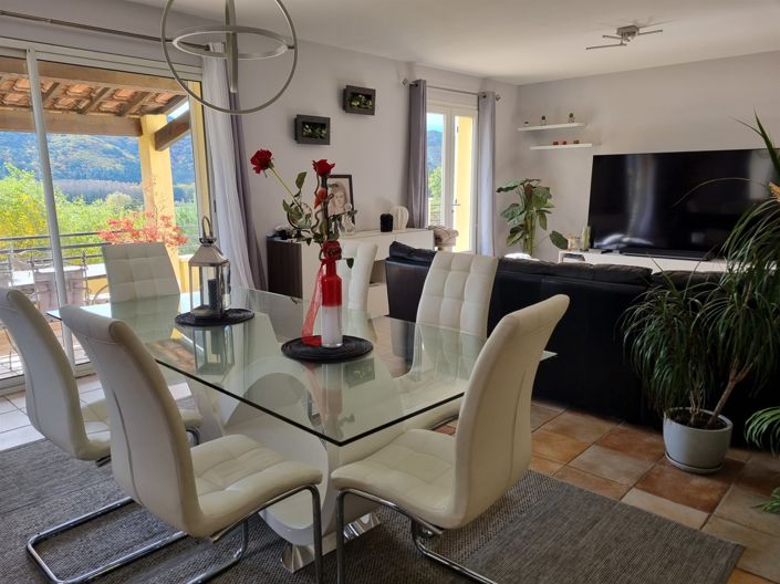Image No.12-3 Bed House for sale