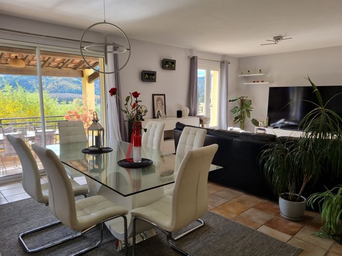 Image No.17-3 Bed House for sale