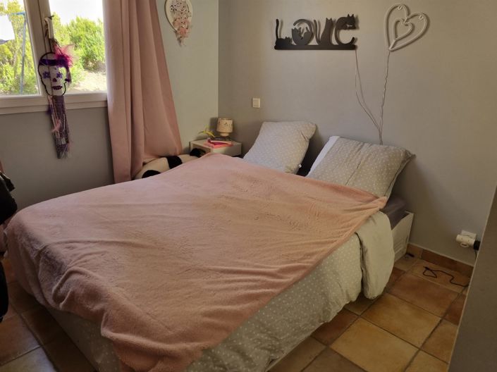 Image No.18-3 Bed House for sale