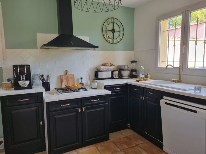 Image No.18-3 Bed House for sale