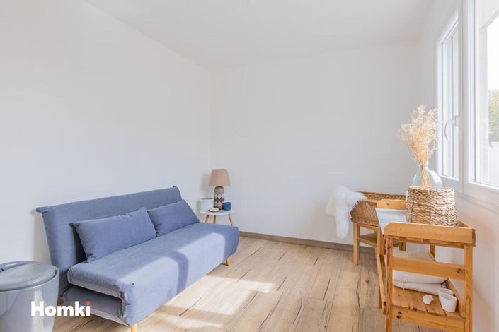 Image No.13-3 Bed House for sale